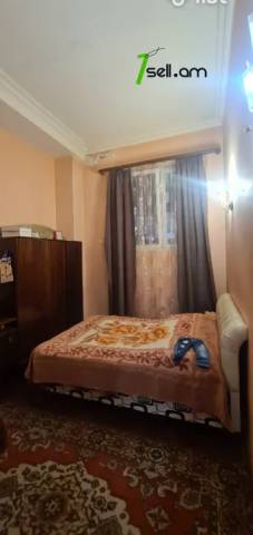 3 սենյականոց բնակարան, Դավթաշեն 3-րդ թաղամաս, 85 ք.մ., 1/3 հարկ, բարձր առաստաղներ