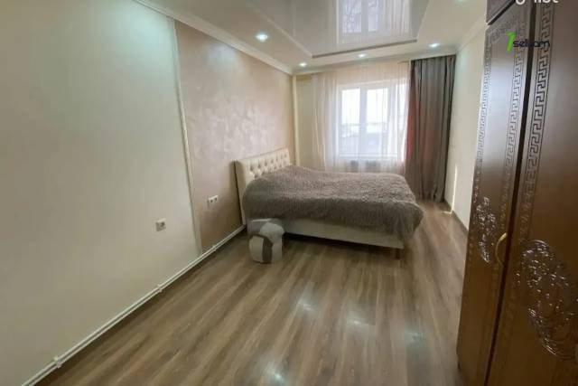 2 սենյականոց բնակարան, Մարգարյան 1-ին նրբանցք, 60 ք.մ., կապիտալ վերանորոգված, քարե շենք