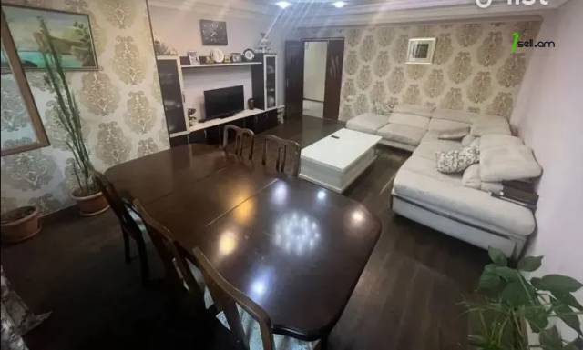 3 սենյականոց բնակարան Խաղաղ Դոնի փողոցում, 73 ք.մ., եվրովերանորոգված
