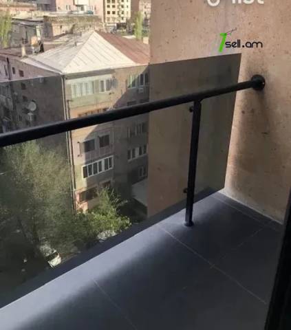 3 սենյականոց բնակարան նորակառույց շենքում Գյուլբենկյան փողոցում, 76 ք.մ., 7/14 հարկ