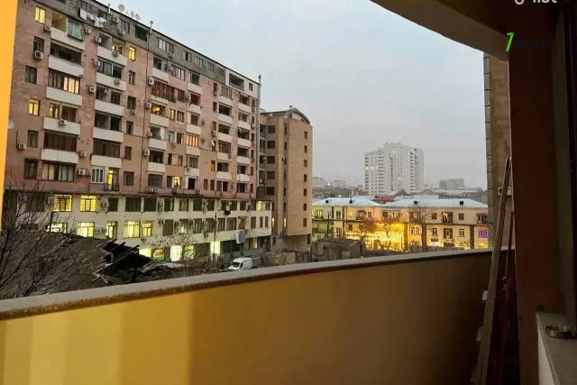 4 սենյականոց բնակարան նորակառույց շենքում կենտրոնում, 110 քմ, 4/15 հարկ, 2 սանհանգույց