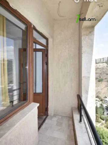 3 սենյականոց բնակարան նորակառույց շենքում Սերո Խանզադյան փողոցում, 88 քմ, 3/17 հարկ, 2 սանհանգույց