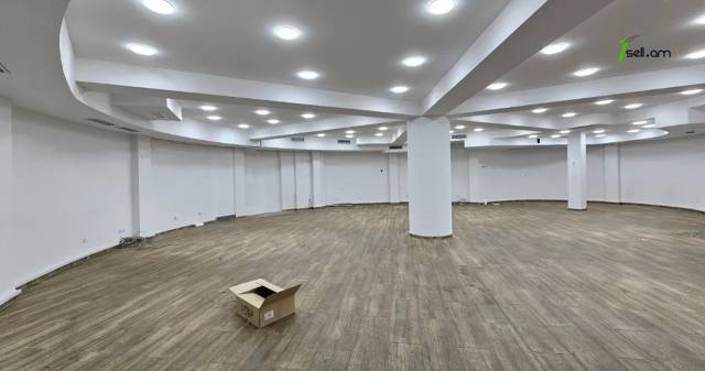 Բազմաֆունկցիոնալ գույք Ռուբինյանց փողոցում Քանաքեռ Զեյթունում, 1200 քմ