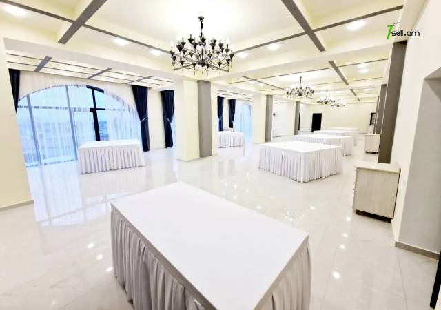 Բազմաֆունկցիոնալ գույք, Թբիլիսյան խճուղի Քանաքեռ Զեյթունում, 2500 քմ