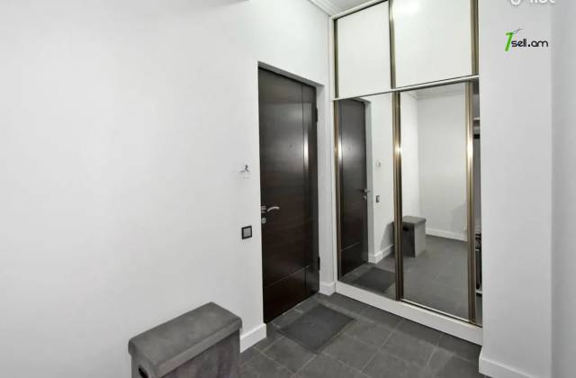 3 սենյականոց բնակարան նորակառույց շենքում Կոմիտասի պողոտայում, 64 քմ, 8/17 հարկ, բարձր առաստաղներ