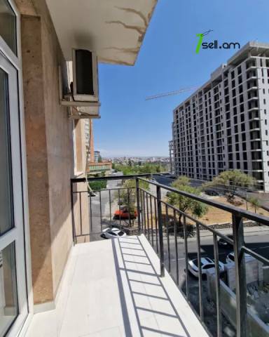 3 սենյականոց բնակարան նորակառույց շենքում Ֆուչիկի փողոցում, 85 ք.մ., բարձր առաստաղներ, 4/14 հարկ