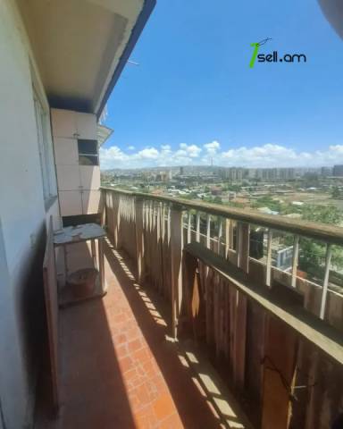 1 սենյականոց բնակարան Ծովակալ Իսակովի պողոտայում, 42 ք.մ., 6/9 հարկ