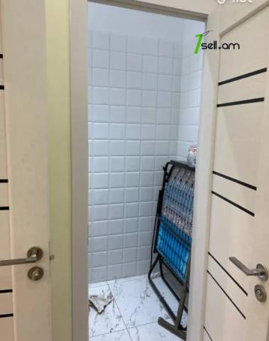 3 սենյականոց բնակարան Բաղրամյան պողոտայում, 80 ք.մ., 2/5 հարկ, բարձր առաստաղներ