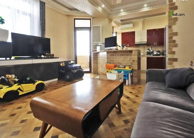 2 սենյականոց բնակարան նորակառույց շենքում Արամի փողոցում, 53 քմ, 7/16 հարկ, բարձր առաստաղներ