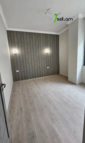 3 սենյականոց բնակարան նորակառույց շենքում Մուրացանի փողոցում, 76 քմ, բարձր առաստաղներ