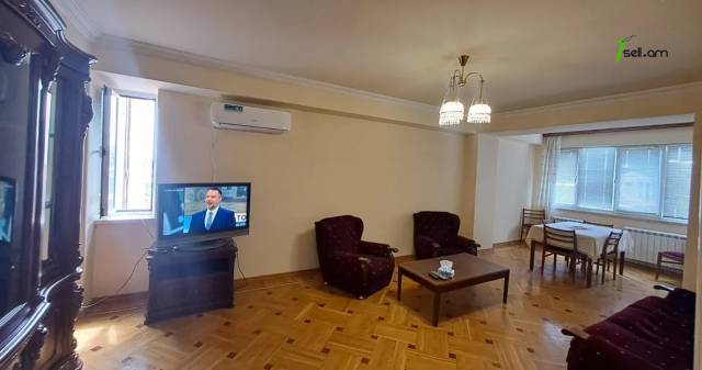 2 սենյականոց բնակարան Սարյանի փողոցում, 80 քմ, 10/16 հարկ, 2 սանհանգույց, կապիտալ վերանորոգված