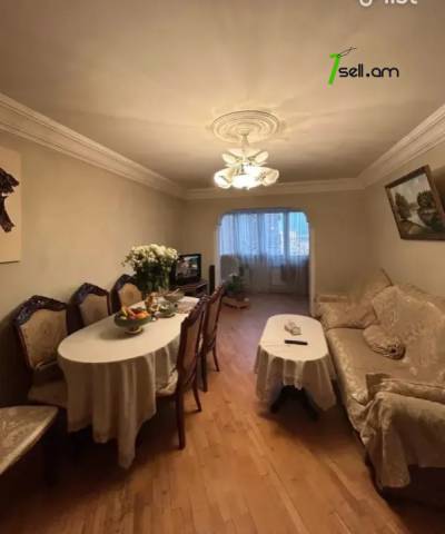 2 սենյականոց բնակարան, Մելիք Մելիքյան փողոցի նրբանցք, 64 ք.մ., նախավերջին հարկ