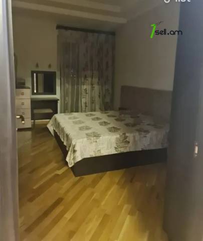 3 սենյականոց բնակարան նորակառույց շենքում Հրաչյա Ներսիսյան փողոցում, 115 քմ, բարձր առաստաղներ