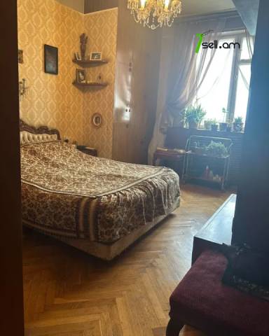 2 սենյականոց բնակարան Նալբանդյան փողոցում, 81 ք.մ., 8/10 հարկ