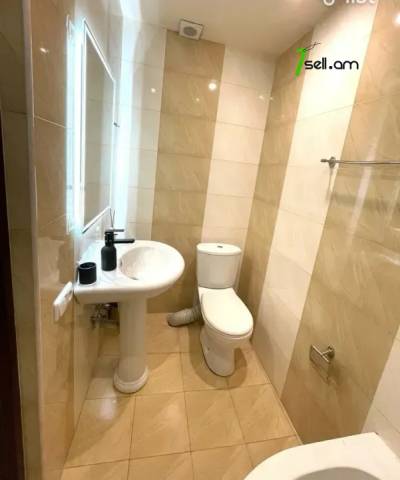 3 սենյականոց բնակարան նորակառույց շենքում Անտառային փողոցում, 97 քմ, 3/6 հարկ, 2 սանհանգույց