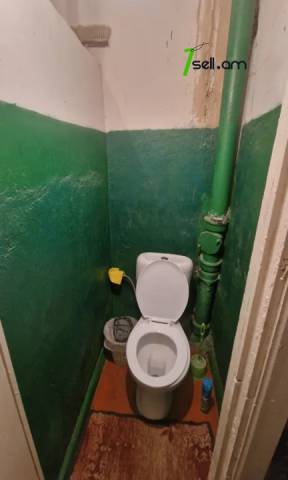 2 սենյականոց բնակարան, 1 թաղամաս, 61 քմ, 1/5 հարկ