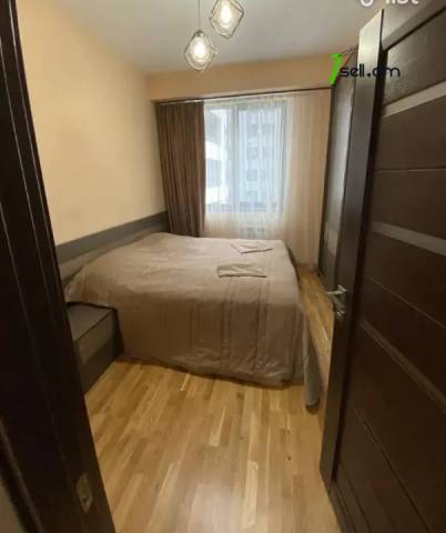 2 սենյականոց բնակարան նորակառույց շենքում Պարույր Սևակի փողոցում, 54 քմ, 9/15 հարկ, բարձր առաստաղներ