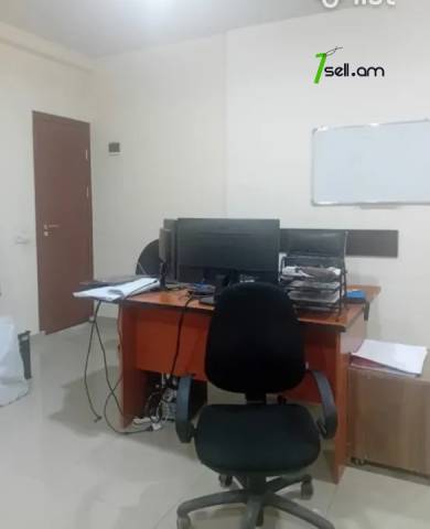 Բազմաֆունկցիոնալ գույք Նաիրի Զարյան փողոցում Արաբկիրում, 70 քմ