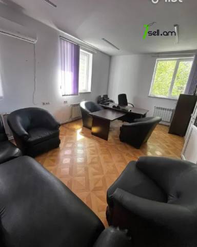 Գրասենյակային տարածք Բեկնազարյան փողոցում Աջափնյակում, 200 քմ