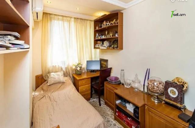 4 սենյականոց բնակարան Մոսկովյան փողոցում, 150 ք.մ., 2 սանհանգույց, 2/8 հարկ, եվրովերանորոգված