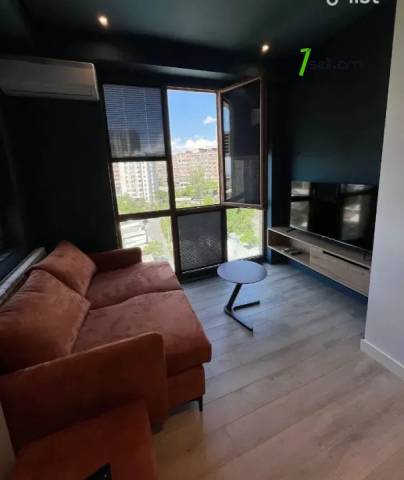 3 սենյականոց բնակարան նորակառույց շենքում Կոմիտասի պողոտայում, 55 ք.մ., 10/15 հարկ, բարձր առաստաղներ