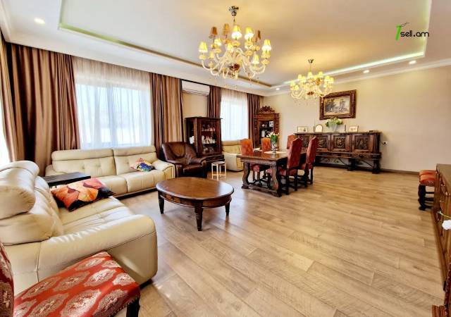 Չորս հարկանի տուն Առինջի 21-րդ փողոցում Առինջում, 950 քմ, 3+ սանհանգույց