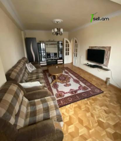 2 սենյականոց բնակարան Երվանդ Քոչարի փողոցում, 52 ք.մ., 9/11 հարկ, կապիտալ վերանորոգված