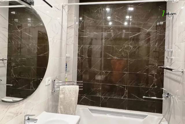 4 սենյականոց բնակարան նորակառույց շենքում կենտրոնում, 110 քմ, 4/15 հարկ, 2 սանհանգույց