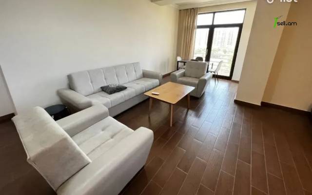 3 սենյականոց բնակարան նորակառույց շենքում Գրիգոր Լուսավորչի փողոցում, 88 ք.մ., 2 սանհանգույց