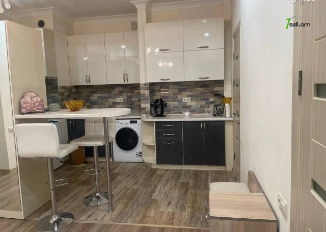 2 սենյականոց բնակարան նորակառույց շենքում Կոմիտասի պողոտայում, 64 քմ, բարձր առաստաղներ