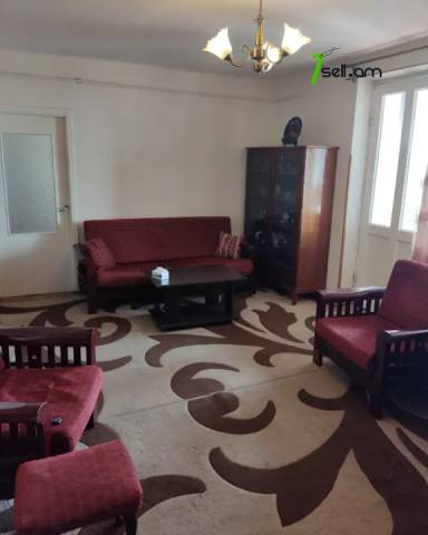 3 սենյականոց բնակարան Բաղրամյան պողոտայում, 115 ք.մ., 3/5 հարկ, քարե շենք