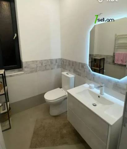 Երկու հարկանի թաունհաուզ, Վահագնի Թաղամաս Աջափնյակում, 305 քմ, 2 սանհանգույց