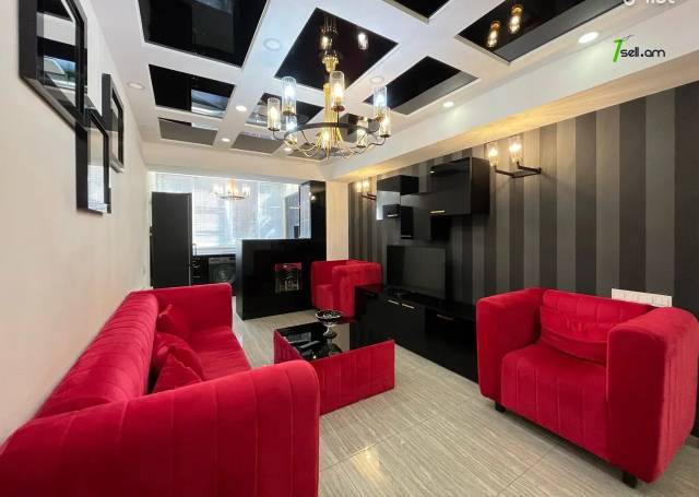 3 սենյականոց բնակարան Հյուսիսային պողոտայում, 80 ք.մ., 4/11 հարկ, բարձր առաստաղներ