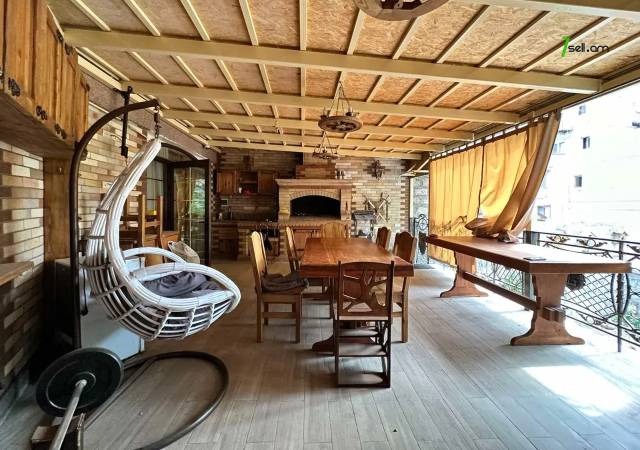 Մեկ հարկանի քարե տուն Սարյանի փողոցում կենտրոնում, 150 ք.մ., 3+ սանհանգույց, կապիտալ վերանորոգված