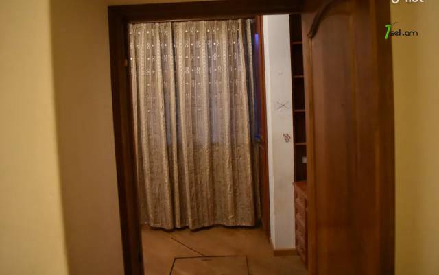 5 սենյականոց բնակարան Լվովյան փողոցում, 130 քմ, 1/5 հարկ, 2 սանհանգույց, կապիտալ վերանորոգված