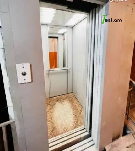 2 սենյականոց բնակարան Արամ Խաչատրյան փողոցում, 49 քմ, 9/13 հարկ, դիզայներական ոճով վերանորոգված