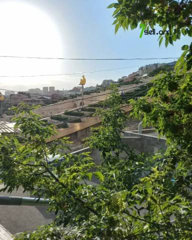 3 սենյականոց բնակարան Թամանյանի փողոցում, 92 ք.մ., 3/5 հարկ, եվրովերանորոգված, քարե շենք