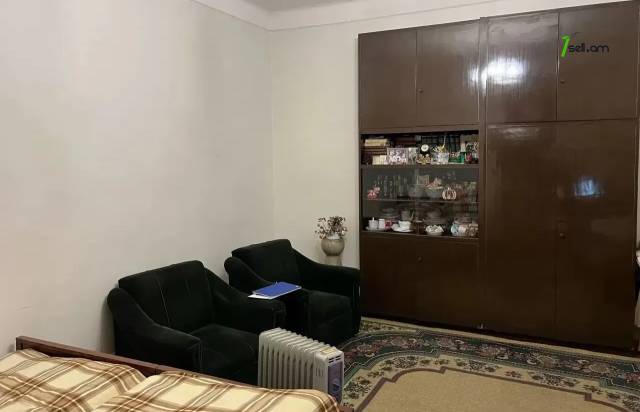 1 սենյականոց բնակարան Նիկողայոս Տիգրանյան փողոցում, 37 ք.մ., 3/5 հարկ, 2 սանհանգույց