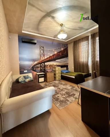 Մեկ հարկանի քարե տուն Սարյանի փողոցում կենտրոնում, 150 ք.մ., 3+ սանհանգույց, կապիտալ վերանորոգված