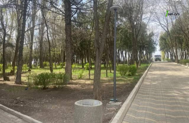 Ընդարձակ 5 սենյականոց բնակարան նորակառույց շենքում Վահրամ Փափազյան փողոցում, 284 ք.մ.