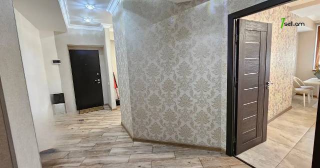 2 սենյականոց բնակարան Խորենացու փողոցում, 85 ք.մ., 6/9 հարկ, կապիտալ վերանորոգված