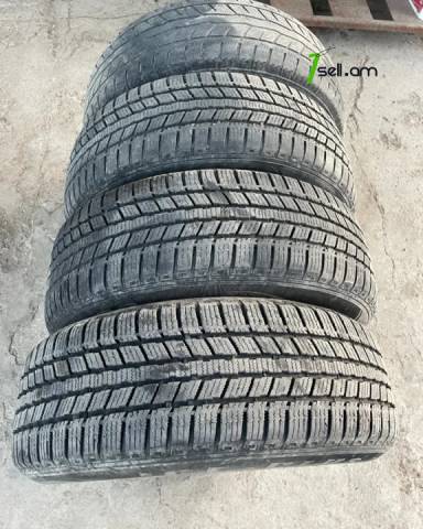 4 հատ Ձմեռային անվադողեր, 235/65 R17