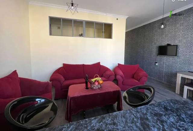 2 սենյականոց բնակարան Կոմիտասի պողոտայում, 50 քմ, 5/7 հարկ, եվրովերանորոգված, քարե շենք