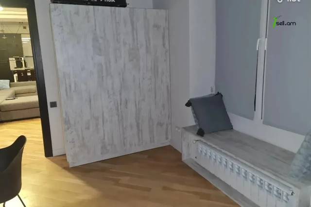 3 սենյականոց բնակարան նորակառույց շենքում Հրաչյա Ներսիսյան փողոցում, 115 քմ, բարձր առաստաղներ