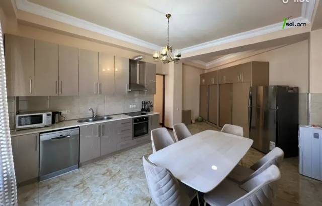 4 սենյականոց բնակարան նորակառույց շենքում Հյուսիսային պողոտայում, 160 ք.մ., 3+ սանհանգույց