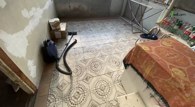 4 սենյականոց բնակարան, Արագածի զանգված, 120 ք.մ., 2/5 հարկ, 2 սանհանգույց, բարձր առաստաղներ