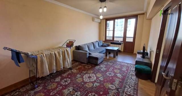 2 սենյականոց բնակարան Մեսրոպ Մաշտոցի պողոտայում, 50 քմ, 7/9 հարկ, կապիտալ վերանորոգված