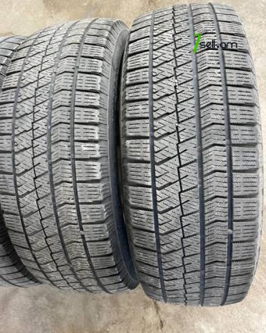 GGG. Bridingston 2 hat անվադողեր, 215/65 R16