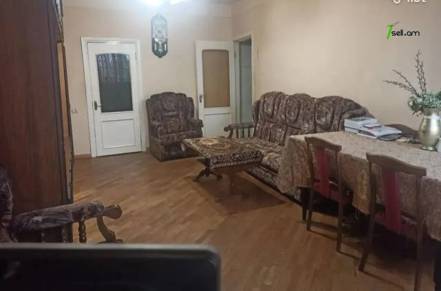 2 սենյականոց բնակարան Արտեմ Միկոյան փողոցում, 66 քմ, 3/5 հարկ, քարե շենք