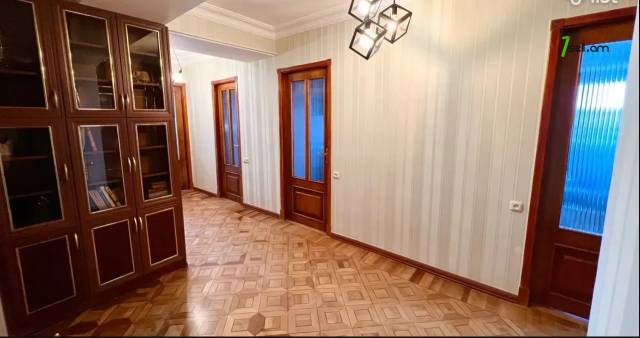 4 սենյականոց բնակարան Գյուլբենկյան փողոցում, 105 ք.մ., 12/14 հարկ, 2 սանհանգույց